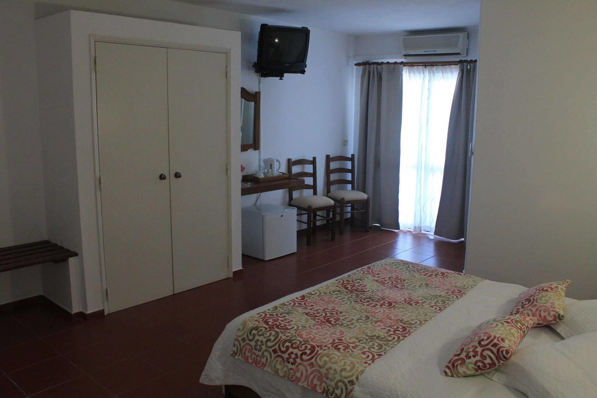 לינה וארוחת בוקר מנטה רוטה Manta Guest מראה חיצוני תמונה